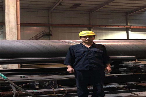 4月28日香港周生生黄金价格36540港币两